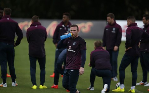 HLV Roy Hodgson: "Rooney sẽ sẵn sàng cho World Cup"