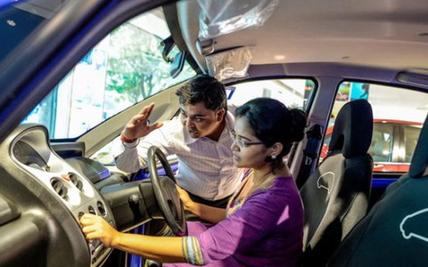 Khách hàng Ấn Độ "chê" xế rẻ Tata Nano
