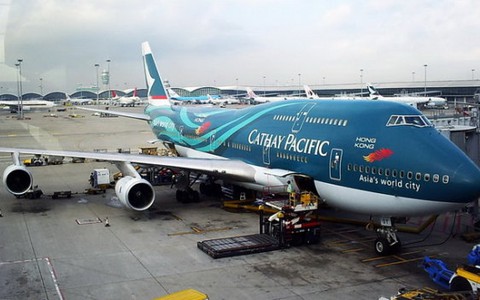 Hong Kong nhận cảnh báo bom trên máy bay từ Trung Quốc