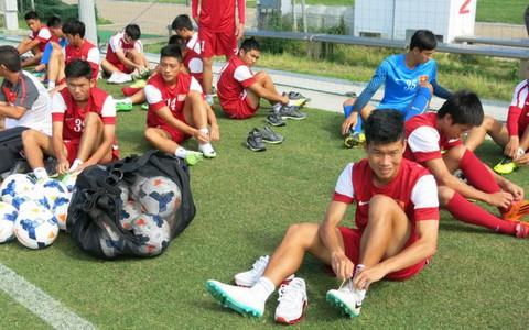 U-19 VN tập hồi phục