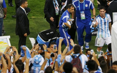Messi trải lòng sau bàn thắng nhiều ý nghĩa