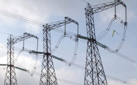 Thêm mạch trên đường dây 500KV để giảm tổn thất