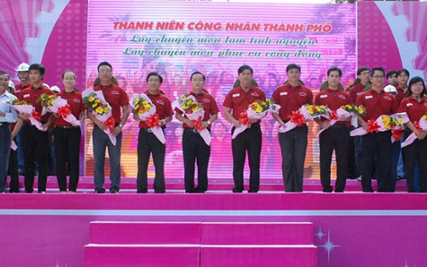 3.000 thanh niên ra quân chiến dịch Kỳ nghỉ hồng 2014