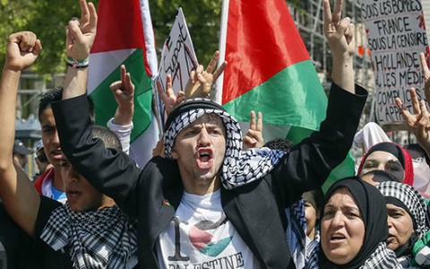 Súng lại nổ ở Gaza