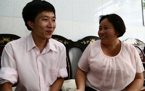 Dạy trò chữ hiếu trước tiên