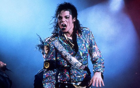 Xem MV của Michael Jackson phát hành trên Twitter
