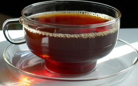 Mẹo dân gian trị tóc bạc sớm ở người trẻ tuổi