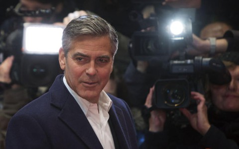 George Clooney làm phim về bê bối nghe lén điện thoại