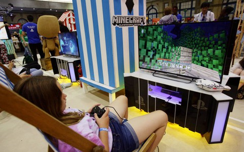 ​Microsoft mua công ty Minecraft với 2,5 tỉ USD