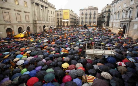 Xứ Catalonia biểu tình đòi tách khỏi Tây Ban Nha