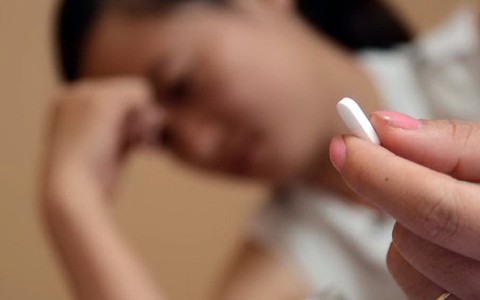 Không tắm nước nóng khi dùng một số thuốc
