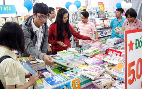 Sài Gòn - Hà Nội cùng vào hội sách Trẻ