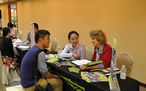 Học bổng từ 16 trường đại học tại hội thảo triển lãm du học Mỹ
