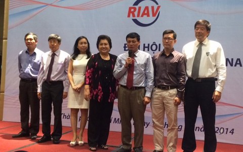 RIAV bầu ban chấp hành mới
