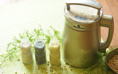 Cùng phụ nữ hiện đại trải nghiệm sản phẩm máy làm sữa đậu nành