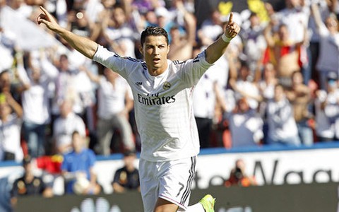 Ronaldo lập cú đúp, Real Madrid hạ Levante 5-0