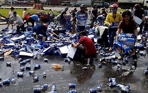Những tấm lòng vàng sau sự cố “hôi bia” ở TP Biên Hòa