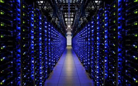 Loạt ảnh hiếm về trung tâm dữ liệu của Google