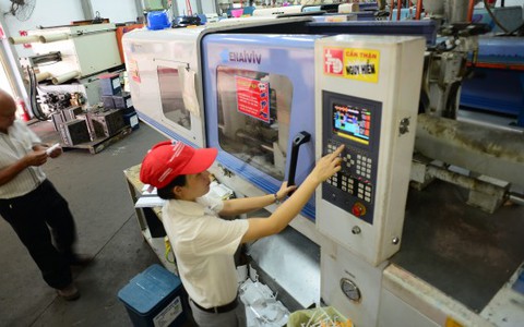Bị kiện lây từ doanh nghiệp láng giềng