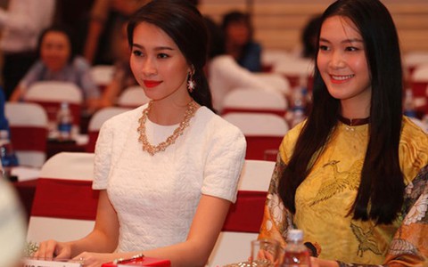Thu Thảo – Thùy Dung rạng ngời tại họp báo Hoa hậu Việt Nam