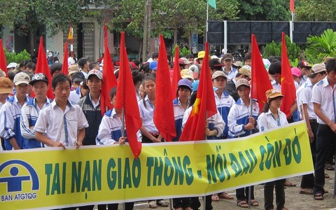 Tưởng niệm các nạn nhân tử vong vì tai nạn giao thông