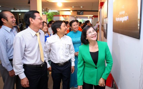 Đỗ Việt Dũng "Gửi tình theo sóng"