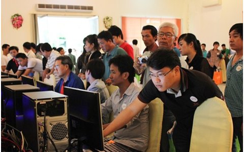 VNG “phản công” giành lại thị phần phòng máy Internet