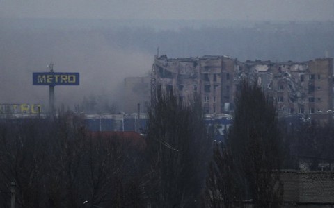 EU cấm vận quân ly khai Ukraine