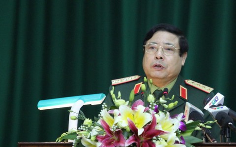 Quân đội xây dựng con người làm chủ vũ khí hiện đại