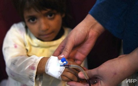 Hàng chục trẻ em Pakistan bị truyền máu nhiễm HIV