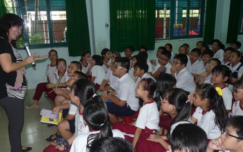 Tiêu điểm: Không đợi con lớn mới nói chuyện tình dục