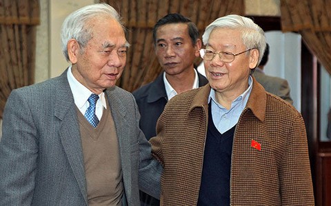 Khôn khéo để bảo vệ chủ quyền