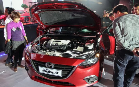 Mazda3 2015 bán tại VN giá từ 790 triệu đồng/chiếc
