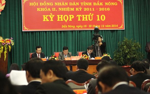 Thu ngân sách 1.354 tỉ đồng, chi 5.520 tỉ đồng