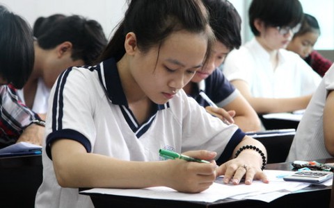 Sao không dùng thang điểm 100?