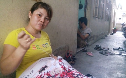 Chương trình “Vé Tết đoàn viên”: Tết này con không về...