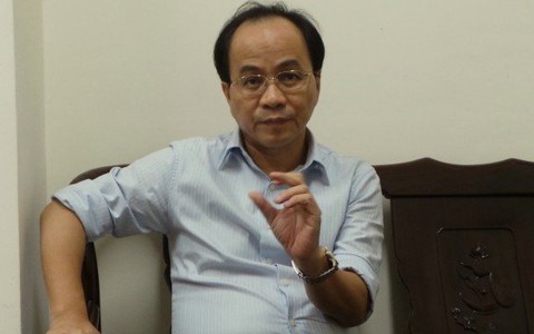 Không chỉ là chuyện email