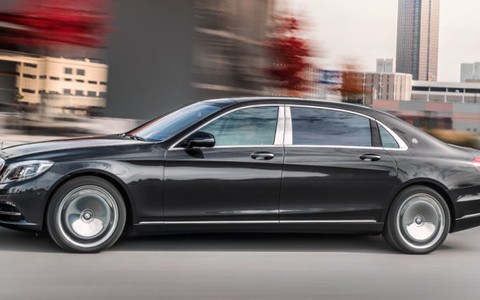 Lộ giá xe sang nhất hạng của Mercedes