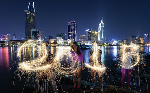Nụ cười cho năm 2015