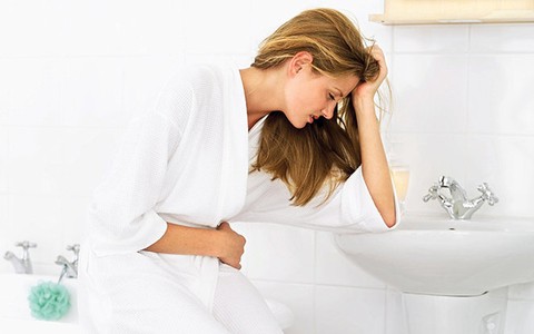 Làm gì khi bị u xơ tử cung, u nang buồng trứng?