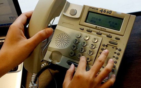 Di động còn 10 số, đổi mã vùng: tiện hay phiền?