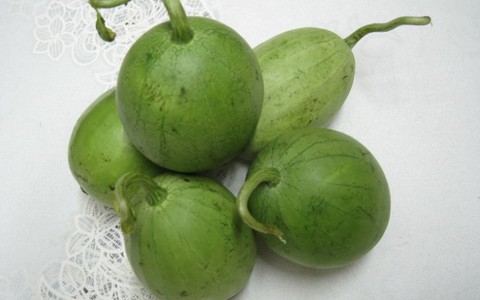 Gió bấc về, nhớ món ngon từ dưa hường