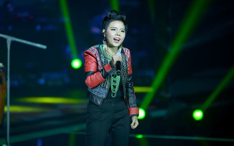 Cùng bạn trẻ giải mã bản thân, vượt qua thử thách