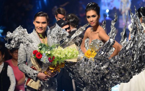Dậy sóng với "next top model"