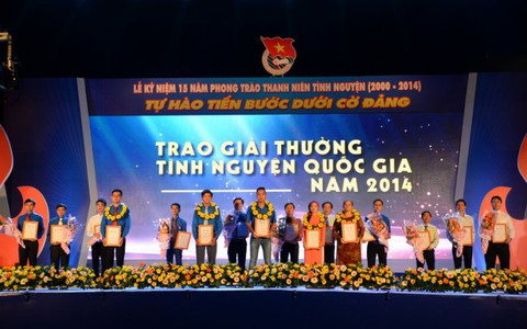 Hoạt động tình nguyện góp phần giải quyết khó khăn của cộng đồng