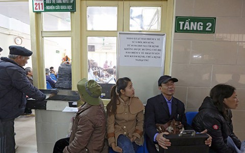 Dùng thẻ cũ khám bệnh