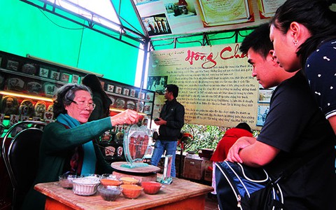 “Tranh cát”