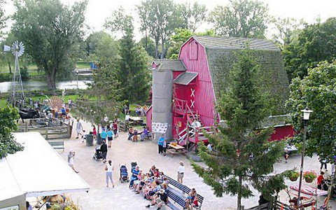 Việt kiều Canada dành 5 suất học bổng cho sinh viên VN