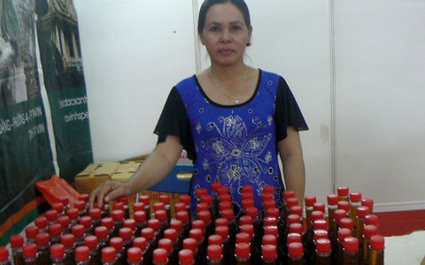 Về duyên hải ăn nước mắm rươi