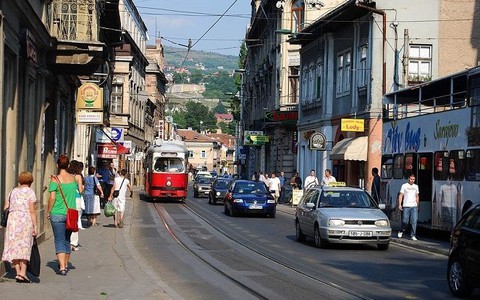 Dân nghèo Croatia được xóa hết nợ